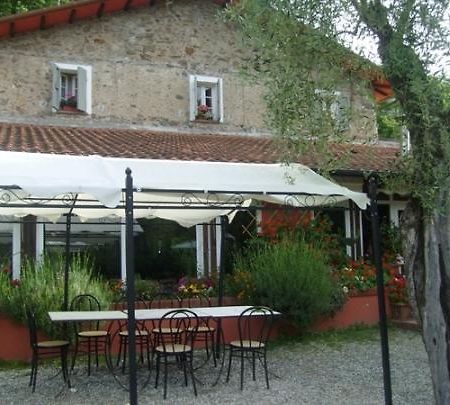 Gli Ulivi Fosdinovo Exterior photo